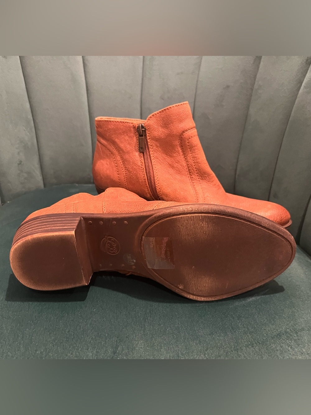 Lucky Brand 7.5 Leather Booties - Picture 3 of 4